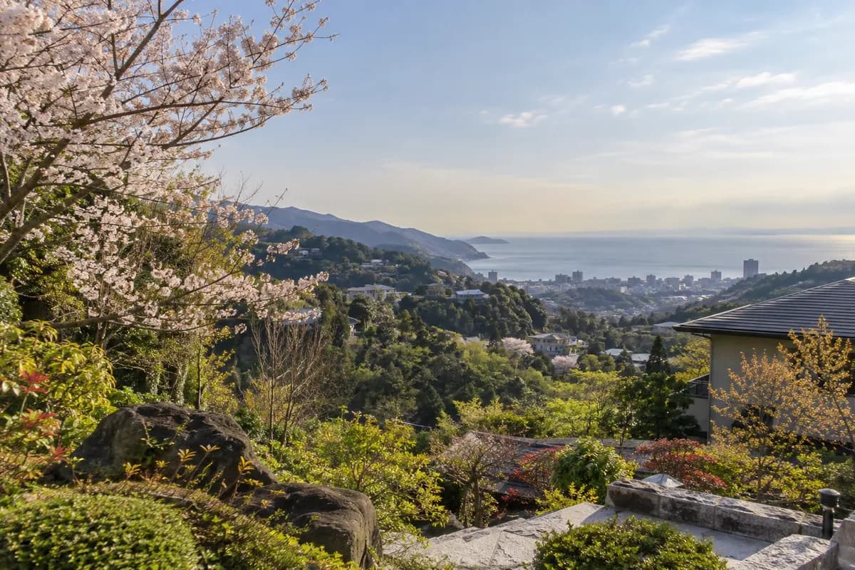 桜沢別荘地の地域の雰囲気を表現したAI生成イメージ（実際の現地写真ではありません）