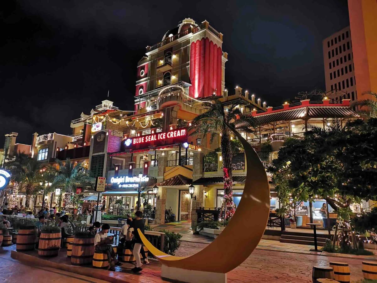 アメリカンビレッジ